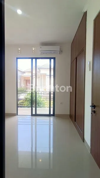 image RUMAH 2 LANTAI SIAP HUNI DI PADANG LUWIH DALUNG (6)