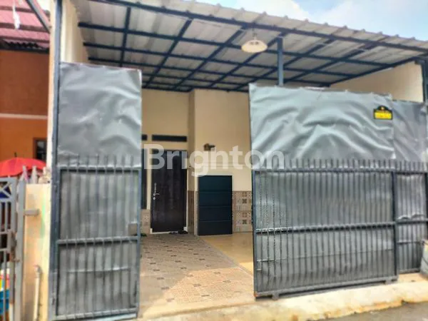 image DIJUAL RUMAH CANTIK TERAWAT, DI PERMATA BIRU, CIBIRU BANDUNG TIMUR (1)