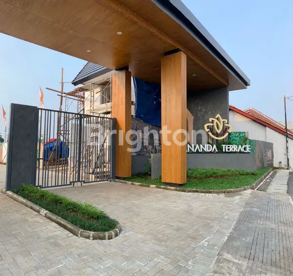 image RUMAH MEWAH MURAH  DI CIPUTAT (7)