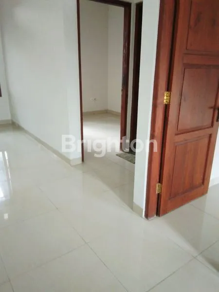 image RUMAH DIJUAL DI SUMBER DEKET RUMAH PRESIDEN (3)
