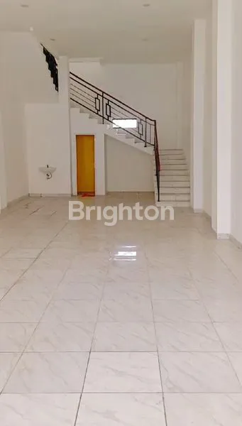 image RUKO 3 LANTAI TERMASUK BASEMENT DI GREENVILLE (4)