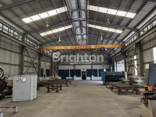 PABRIK STRATEGIS & TERAWAT DI CURUG TANGERANG