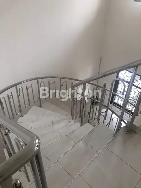 image RUMAH DI PIK  1 (7)