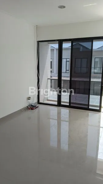 image RUMAH PIK2 MILENIAL DALLAS 6X15 TERMURAH (5)
