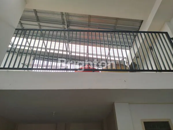 image RUMAH ASRI DAN NYAMAN DI LOKASI STRATEGIS (8)