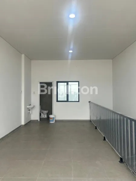 image RUKO SURABAYA TIMUR,GRAND EASTEN, 2 LANTAI, LEBAR 4 (2)
