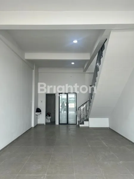 image RUKO SURABAYA TIMUR,GRAND EASTEN, 2 LANTAI, LEBAR 4 (3)