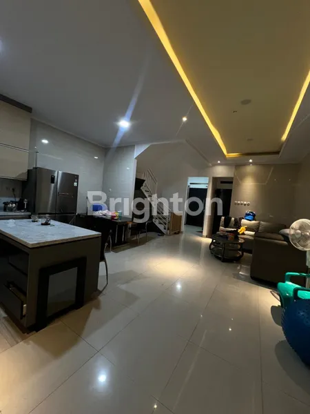 image RUMAH DALAM KONDISI BAGUS DI DAERAH ELITE KELAPA GADING (5)