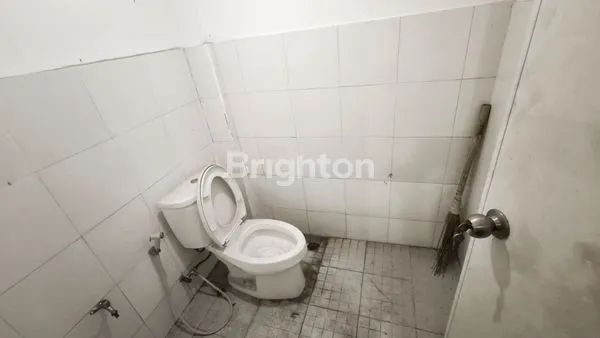 image RUMAH TANJUNG DUREN RAYA 1 LANTAI COCOK UNTUK USAHA ATAU KANTOR (5)