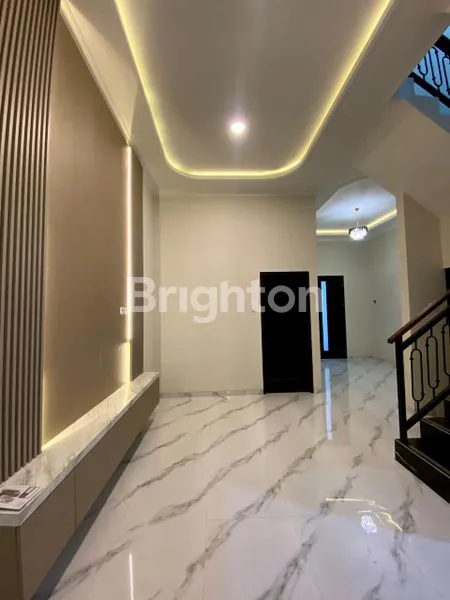 image RUMAH CANTIK DI SULFAT MALANG (3)