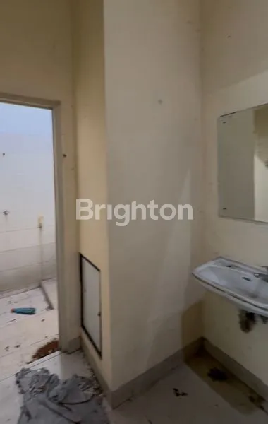 image MURAH BU RUKO STRATEGIS 3 LANTAI TOL BOULEVARD BSD CITY HADAP JALAN RAYA (3)