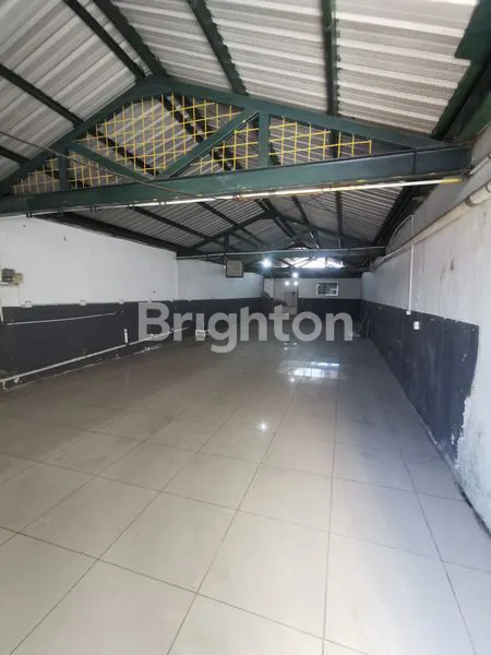 image RUKO STRATEGIS JLN.KEDUNGDORO (4)