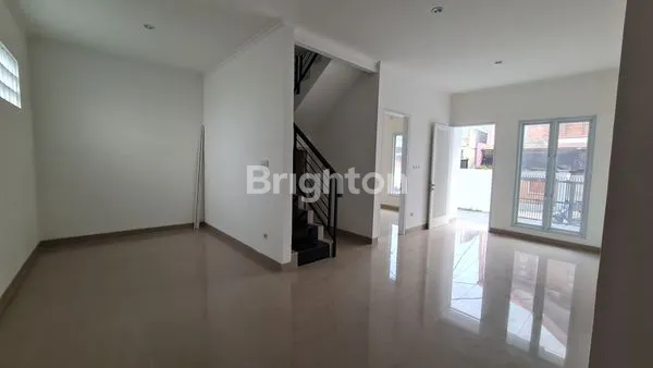 image RUMAH BARU LOKASI STRATEGIS  DI PONDOK GEDE (5)