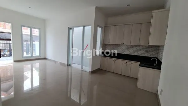 image RUMAH BARU LOKASI STRATEGIS  DI PONDOK GEDE (3)