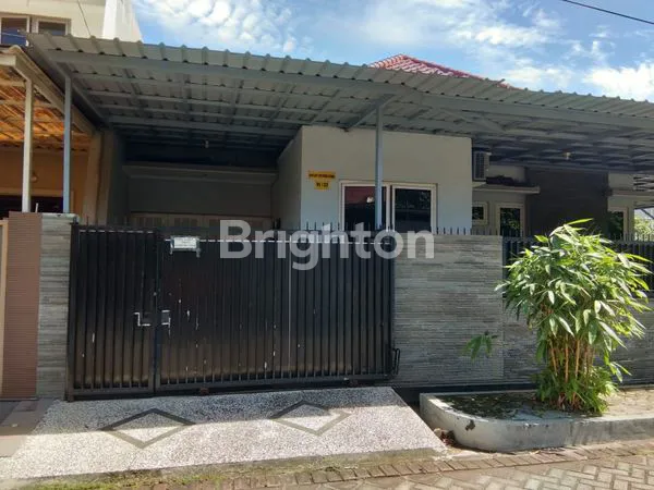 image RUMAH HOOK CANTIK MANYAR TOMPOTIKA DEKAT SEKOLAH PETRA (4)