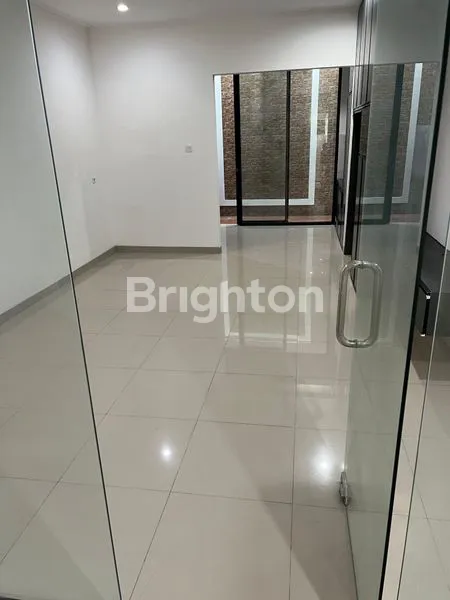 image RUMAH DURI KEPA 3 LANTAI FULL FURNISH (2)