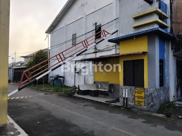 image RUMAH 2 LANTAI KONDISI TERAWAT DI JL. TANJUNG RAYA 2, PONTIANAK TIMUR (6)