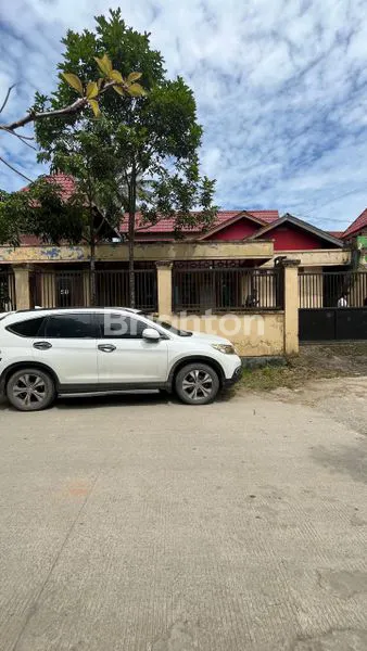 image RUMAH BESAR 8 KAMAR DEKAT UNMUL (1)