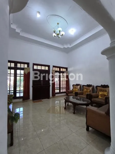 image RUMAH LUAS DAN  ASRI DIKOTA KEDIRI (3)