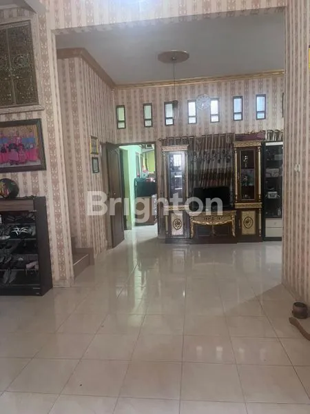 image RUMAH 2 LANTAI DI DG TATA (2)