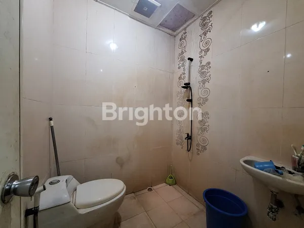 image RUMAH KOS 11 KAMAR DI JL. CIOMAS, DEKAT KAWASAN SCBD KEBAYORAN BARU (6)