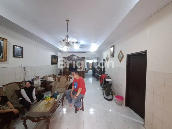 image RUMAH KOS 11 KAMAR DI JL. CIOMAS, DEKAT KAWASAN SCBD KEBAYORAN BARU (8)