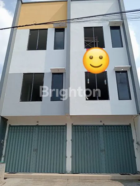 image TAMBAK SARI RUKO NOL JALAN DUA JEJER BARU GRESS 3 LANTAI  KAWASAN KOMERSIAL (2)