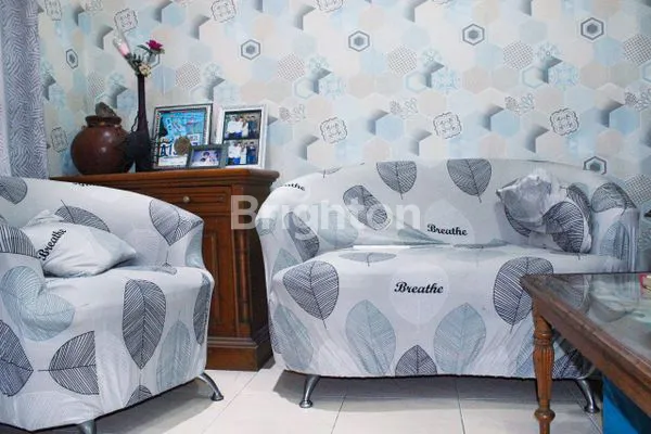 image RUMAH RUNGKUT MAPAN 2 LANTAI MURAH (5)