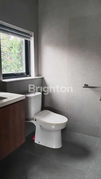 image HUNIAN MEWAH DAN STRATEGIS DI PUSAT KOTA SANUR  (8)