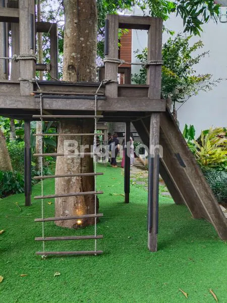 image HUNIAN MEWAH DAN STRATEGIS DI JANTUNG SANUR (5)