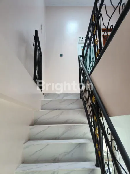 image RUMAH CANTIK 2 LANTAI TAMAN GALAXY BEKASI (5)