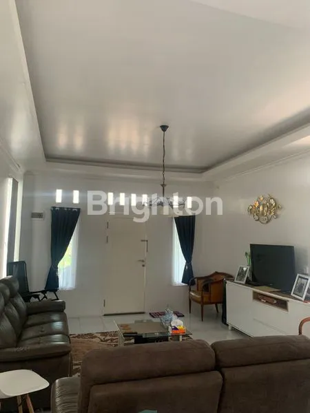 image RUMAH MEWAH 2 LANTAI FULL FURNISH DI BALIKPAPAN REGENCY CLUSTER EKSKLUSIF (7)