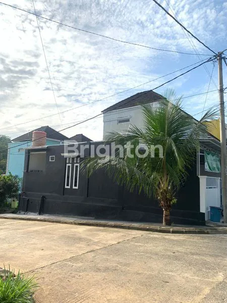 image RUMAH MEWAH 2 LANTAI FULL FURNISH DI BALIKPAPAN REGENCY CLUSTER EKSKLUSIF (6)