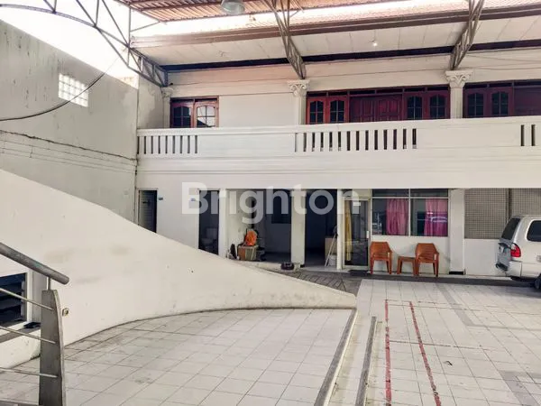 image EX SHOWROOM DAN BENGKEL DI TENGAH KOTA SEMARANG (6)