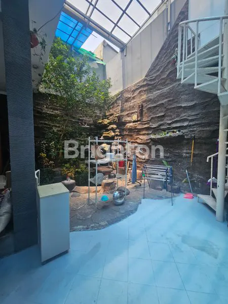 image RUMAH BESAR SUNTER AGUNG UK 11X29 AKSES JALAN 2 MOBIL LOKASI STRATEGIS JAKARTA UTARA (6)