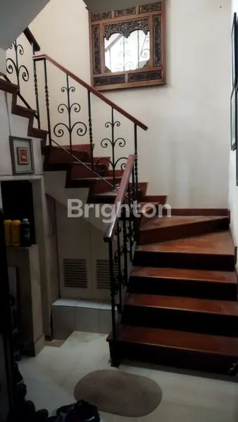 image RUMAH DIJUAL CEPAT DI LEGOSO CIPUTAT TIMUR (7)