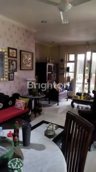 image RUMAH DIJUAL CEPAT DI LEGOSO CIPUTAT TIMUR (5)