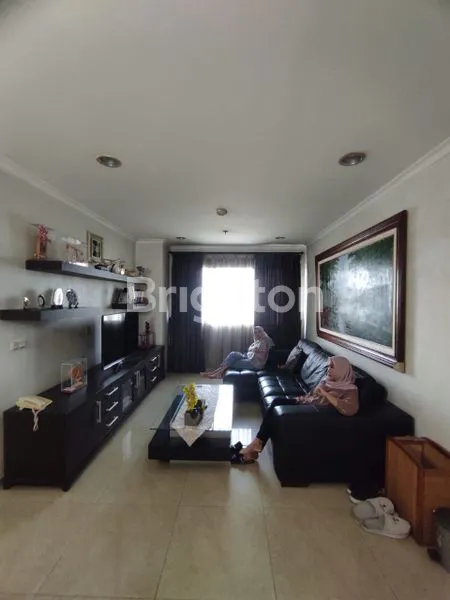 image HUNIAN APARTEMENT PREMIUM STRATEGIS DI JANTUNG KOTA JAKARTA COCOK UNTUK KELUARGA MAUPUN EXPATRIAT APARTEMENT PERMATA SENAYAN (2)