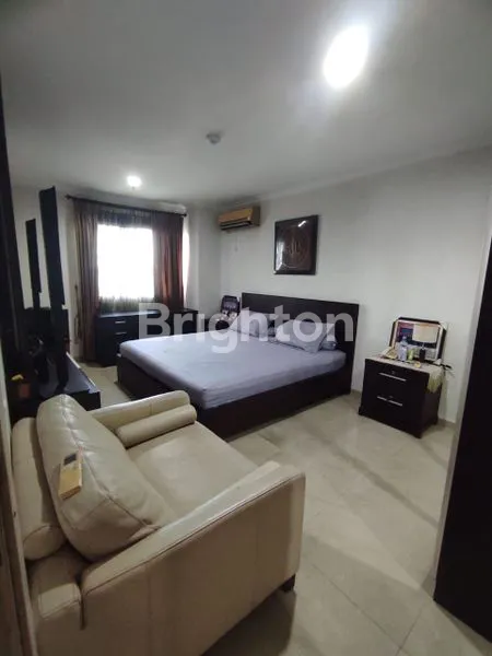 image HUNIAN APARTEMENT PREMIUM STRATEGIS DI JANTUNG KOTA JAKARTA COCOK UNTUK KELUARGA MAUPUN EXPATRIAT APARTEMENT PERMATA SENAYAN (4)