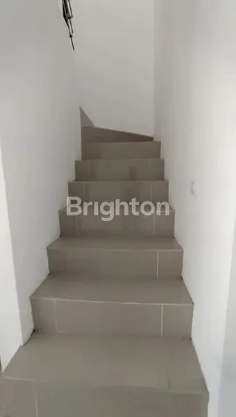 image RUMAH REGENCY ONE BABATAN SURABAYA TIMUR (5)