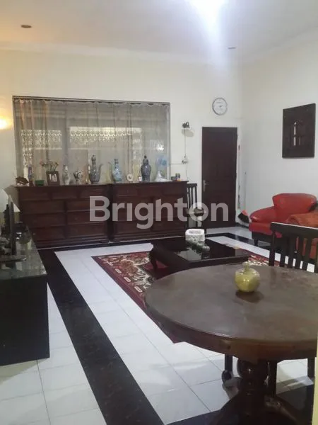 image RUMAH BESAR POSISI HOOK GUNUNG-GUNUNG (4)