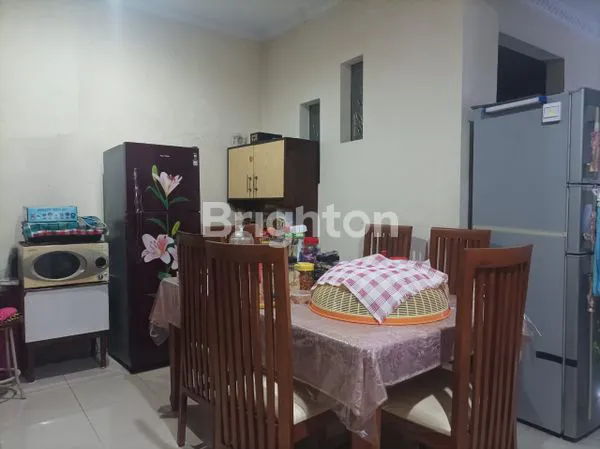 image RUMAH IDAMAN 2 LANTAI SEMI FURNISHED DI LIMUS PRATAMA REGENCY CIBUBUR (4)