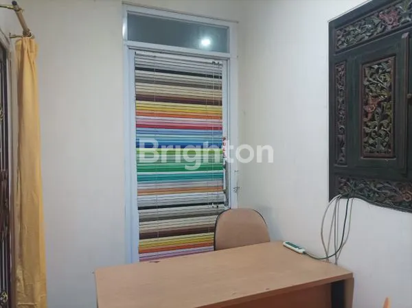 image RUMAH IDAMAN 2 LANTAI SEMI FURNISHED DI LIMUS PRATAMA REGENCY CIBUBUR (5)