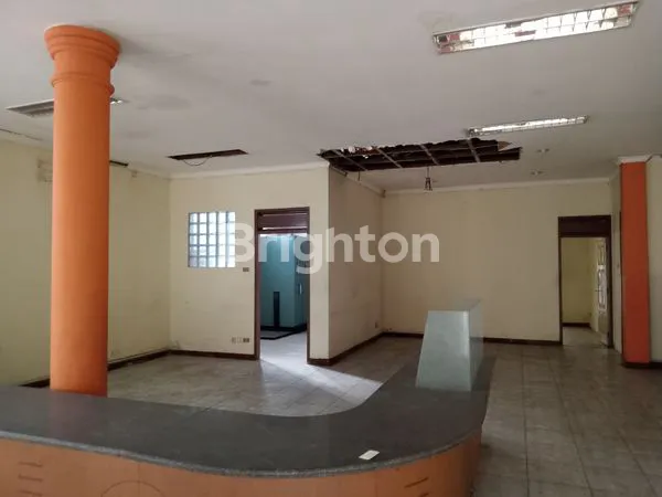 image RUMAH BEKAS KANTOR (7)