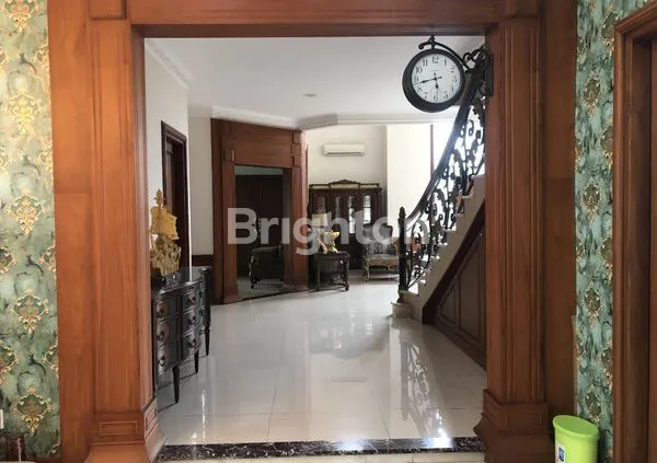 image RUMAH PREMIUM HOOK 2 LANTAI BATUNUNGGAL INDAH ADA KOLAM RENANG (7)