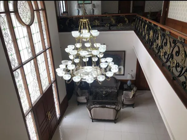 image RUMAH PREMIUM HOOK 2 LANTAI BATUNUNGGAL INDAH ADA KOLAM RENANG (3)