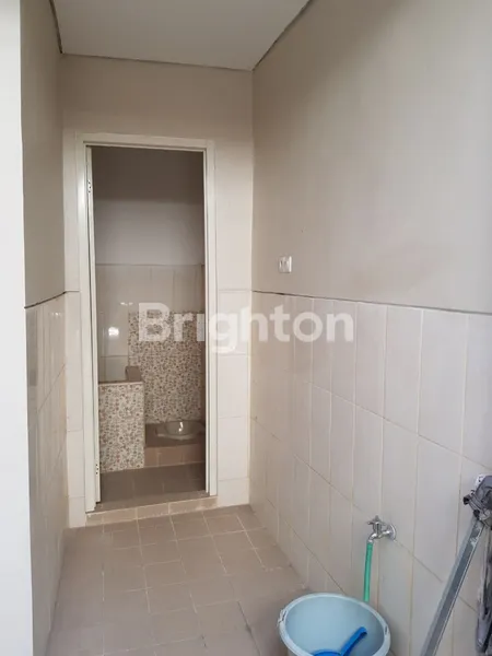 image RUMAH 2 LANTAI, SIAP HUNI DI BABATAN PANTAI (3)