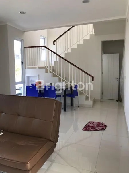 image DISEWAKAN RUMAH 2 LANTAI - EMINENT BSD TANGERANG (3)
