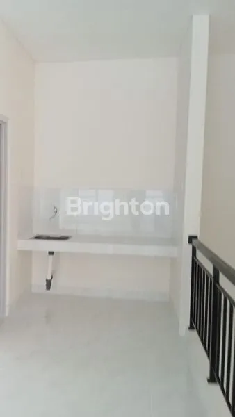 image RUKO LOKASI STRATEGIS & POTENSIAL! COCOK UNTUK KANTOR, USAHA KULINER, KLINIK, TEMPAT KURSUS (5)