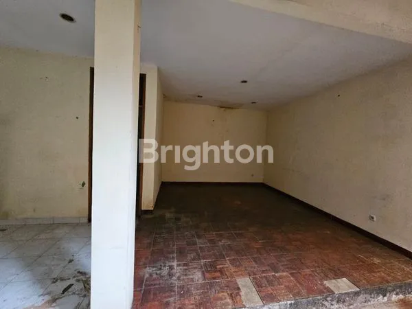 image RUMAH 2 LANTAI – COCOK UNTUK HUNIAN & USAHA DI LEBAK BULUS (8)